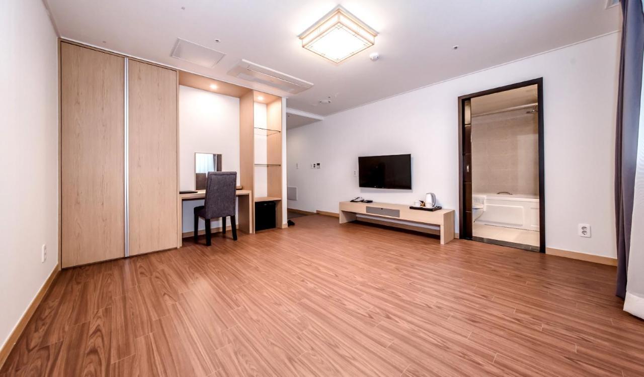 Hotel Shalom Чечжу Екстер'єр фото