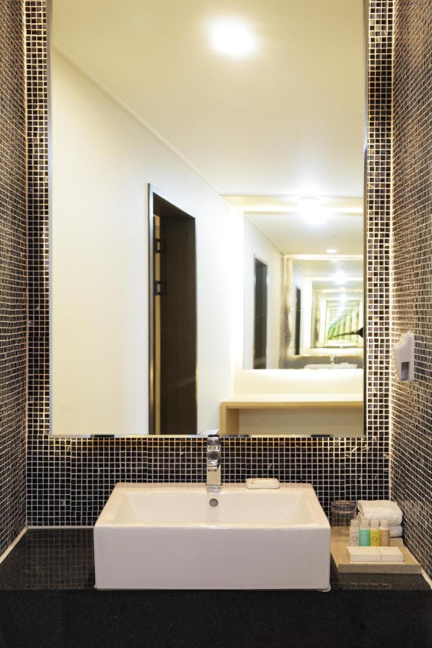 Hotel Shalom Чечжу Екстер'єр фото