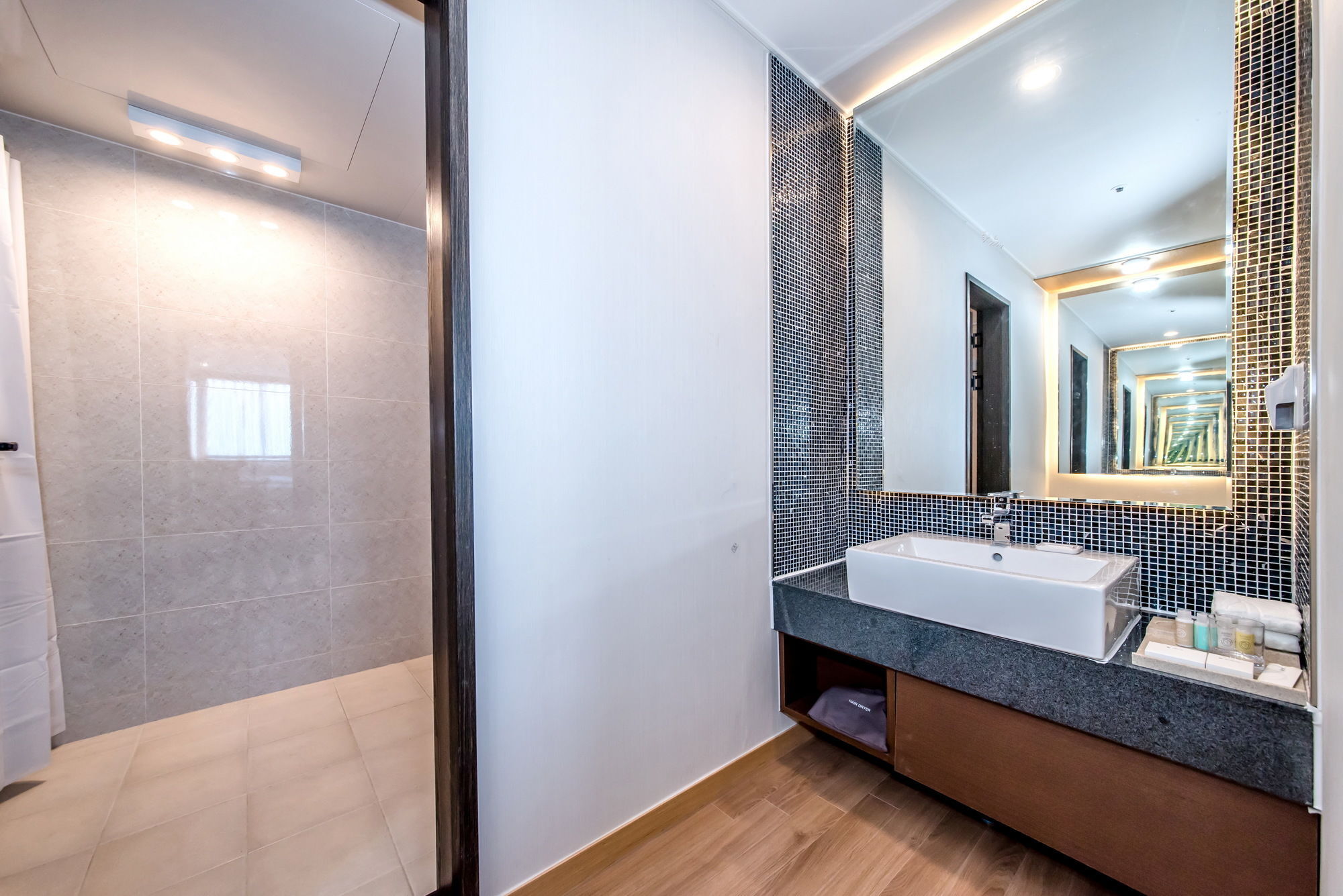 Hotel Shalom Чечжу Екстер'єр фото